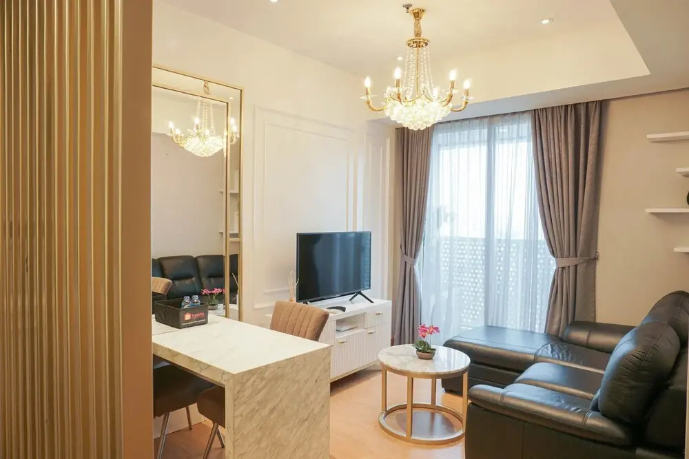 Brand New and Luxury 1BR at West Vista Apartment