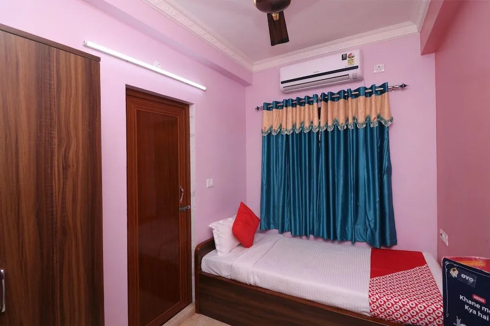 Oyo 19806 Corporate Guest House