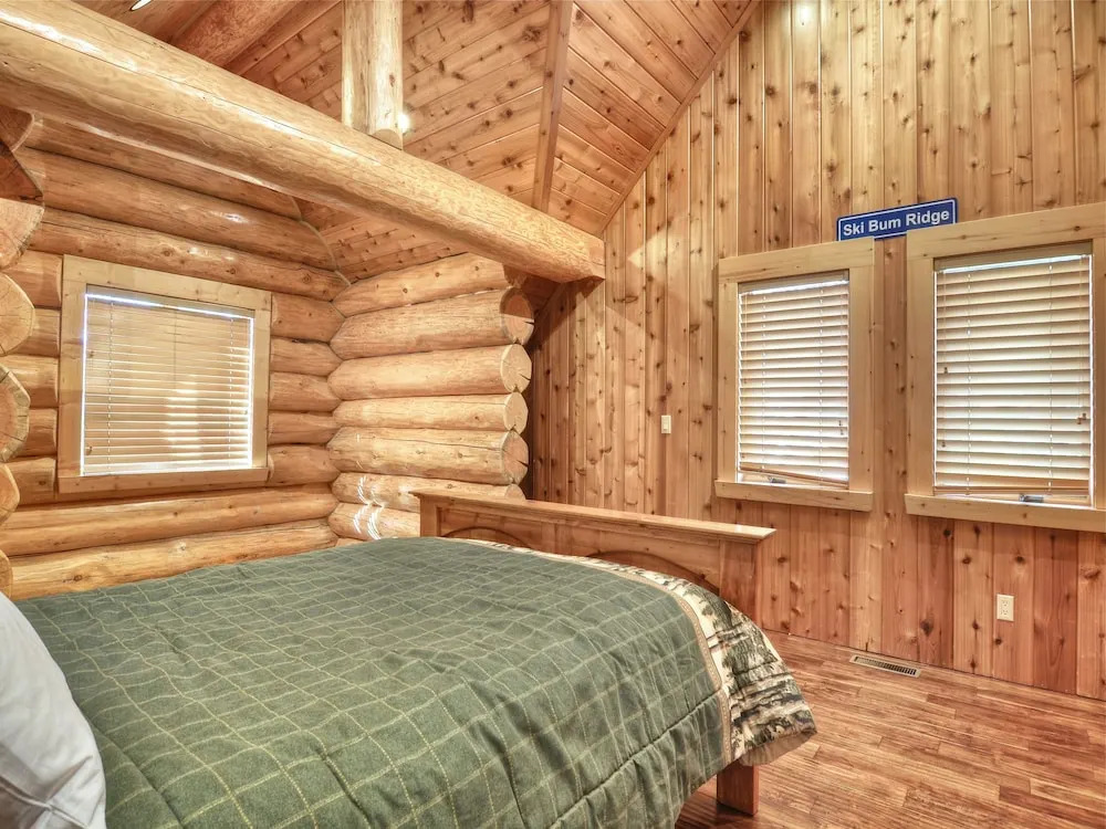 No. 46 High Timber Log Estate - 5 Br Home