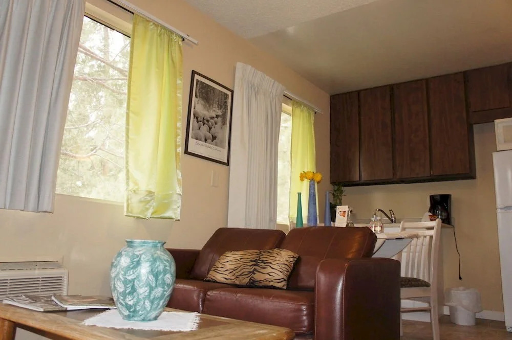 Pine Woods Resort