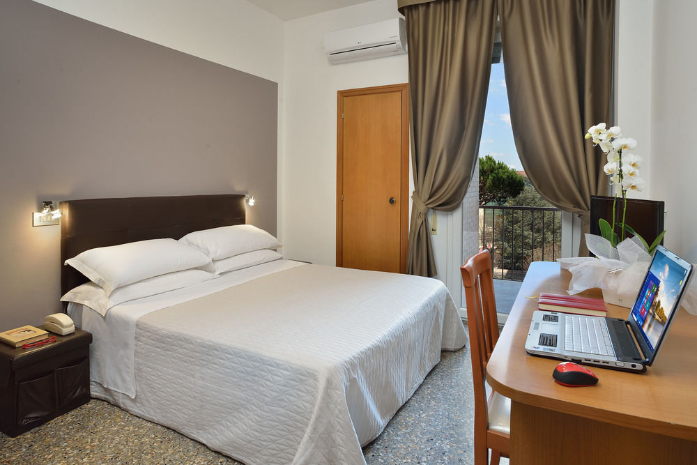 Hotel Piero Della Francesca