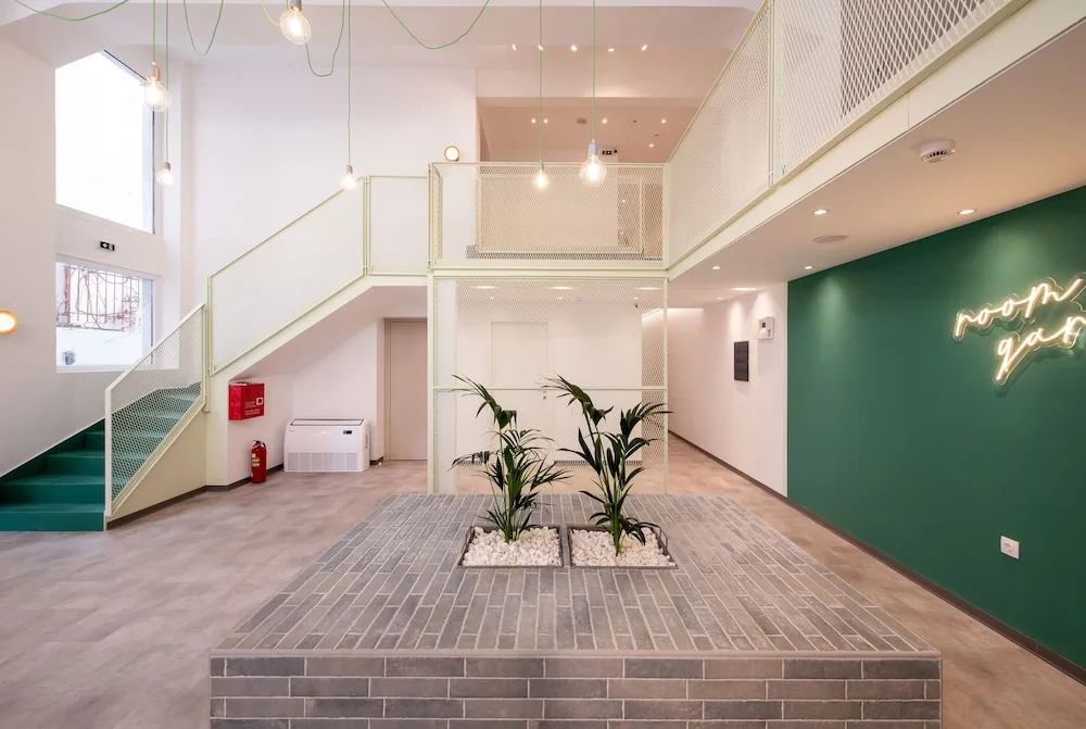 Skg Room Garden