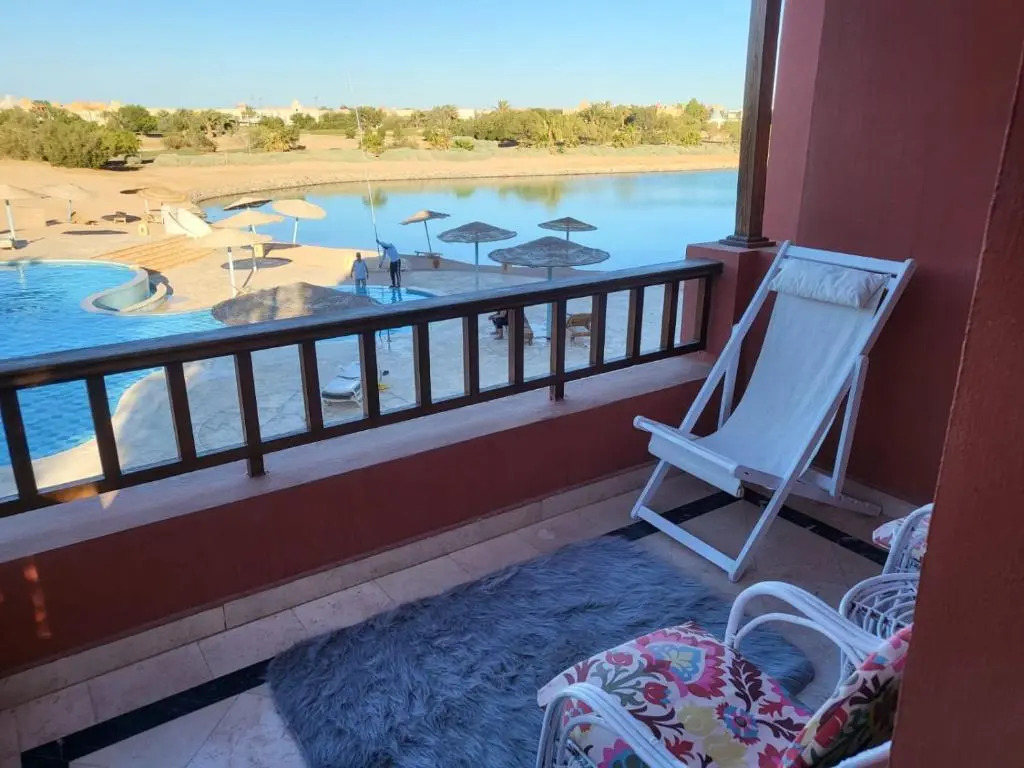 Gouna 1 BR shared pool and lagoon