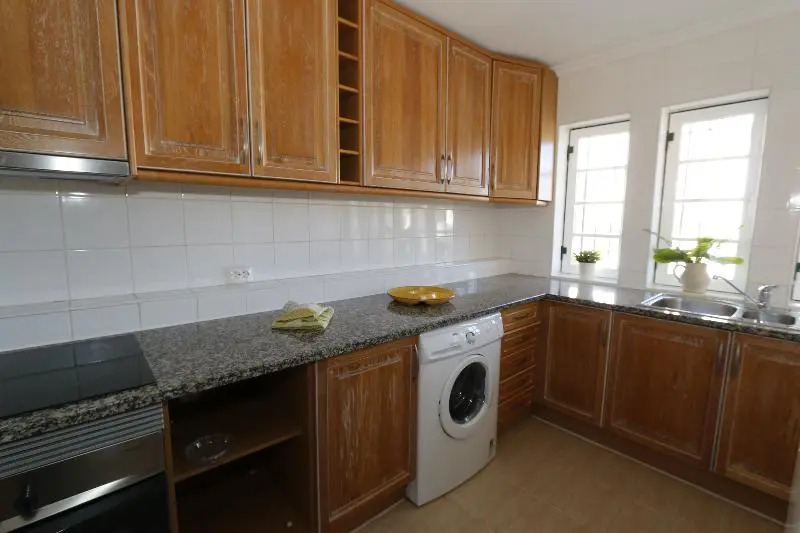 T4 Grand Townhouse Old Village