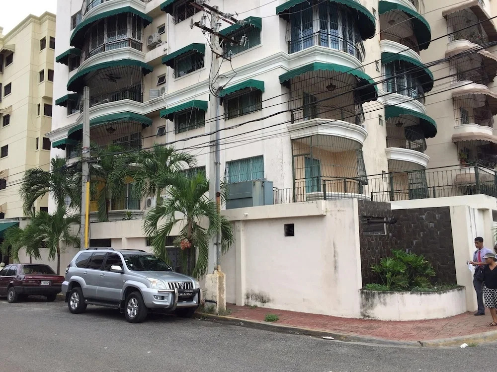 360 panoramic view apt