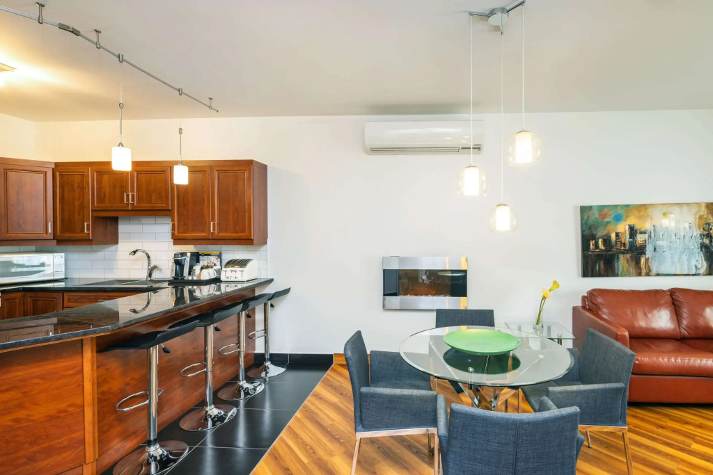 Les Suites de Laviolette, an Ascend Collection Hotel