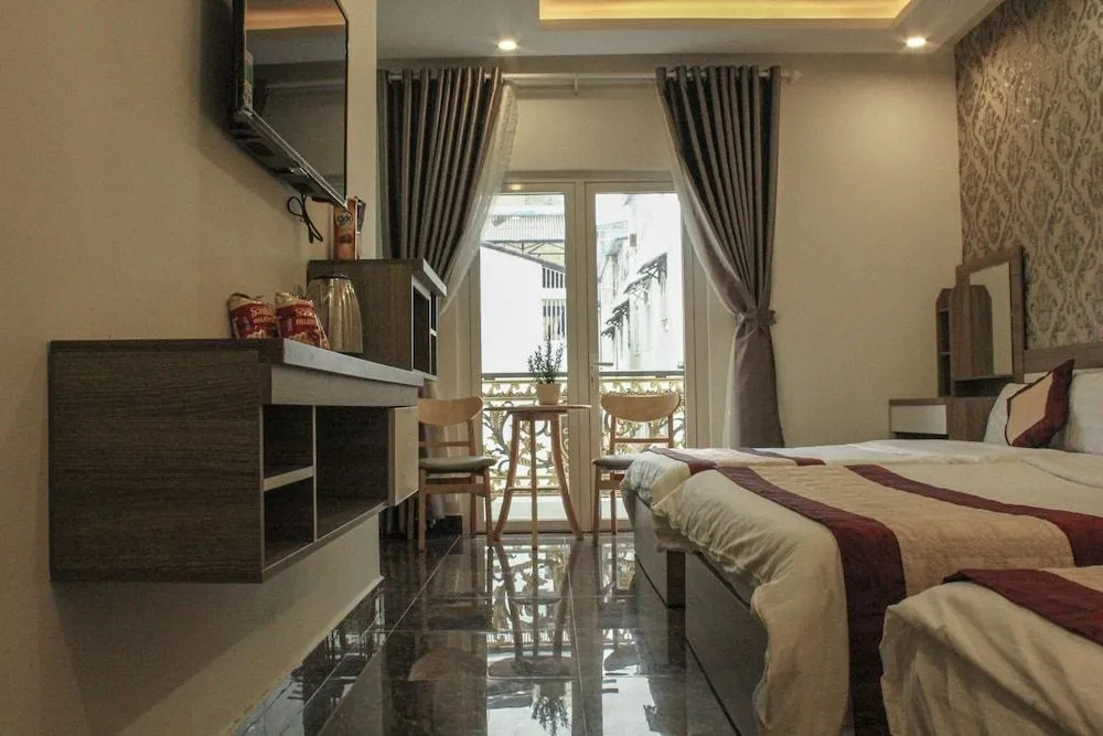 Ánh Tiên Hotel