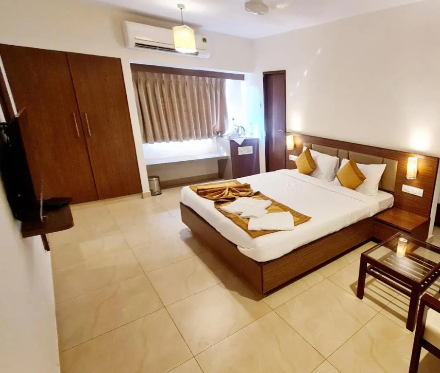 SUN N SEA Resort