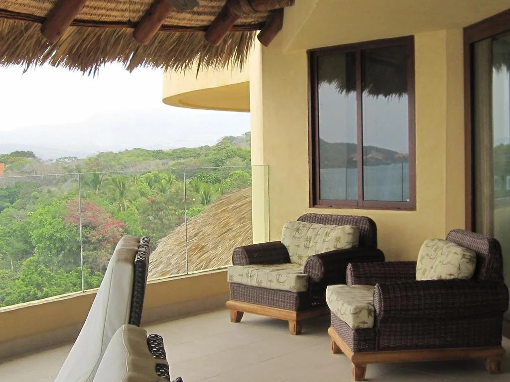 Palmetto Ixtapa 313