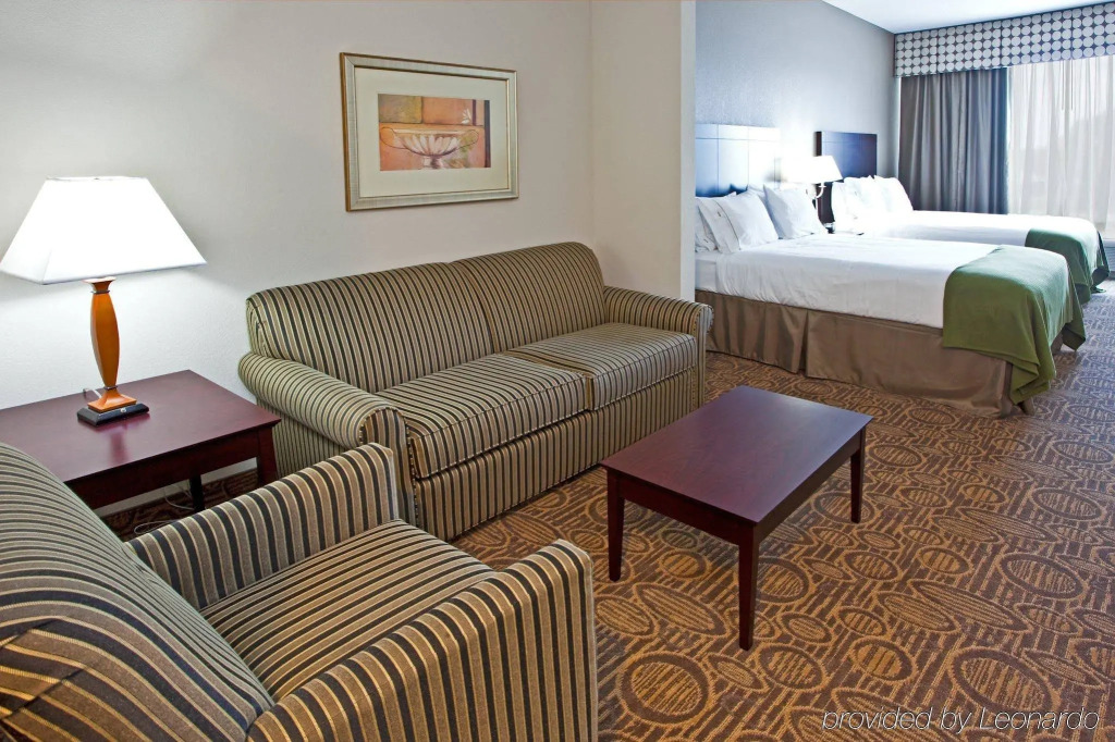Holiday Inn Express Palatka Northwest by IHG