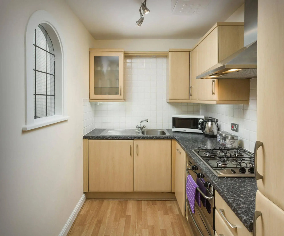 Royal Mile Apartments by Joivy