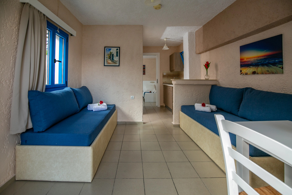 Mareva Hotel Apartments
