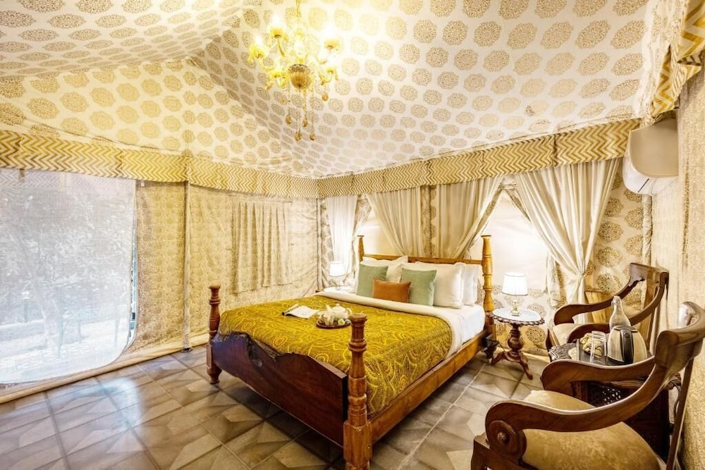 ELIVAAS Zephyr Luxury cottages