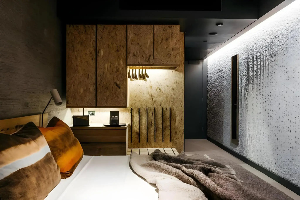 Ovolo Canberra, a Wyndham Hotel