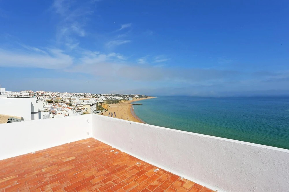 V 03 - Apartment 3 in Seacliff Albufeira