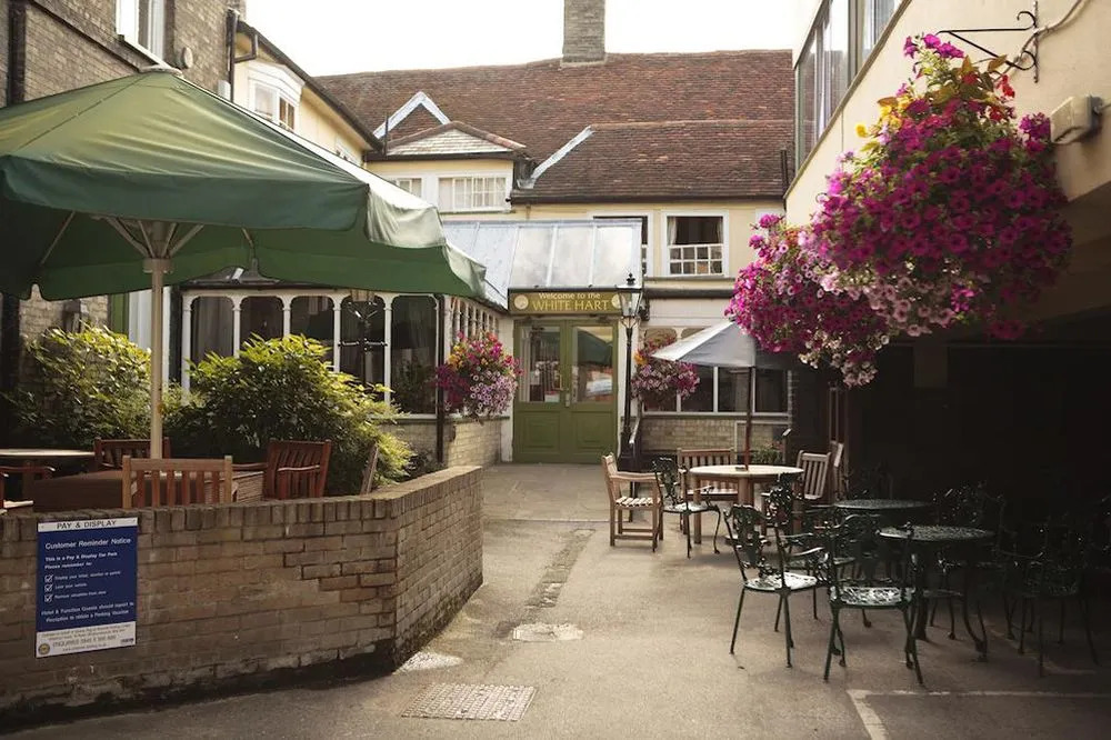 White Hart Hotel by Greene King Inns
