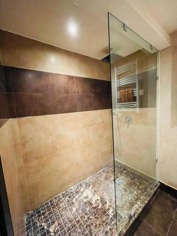 Very nice apartment near the city center & beach