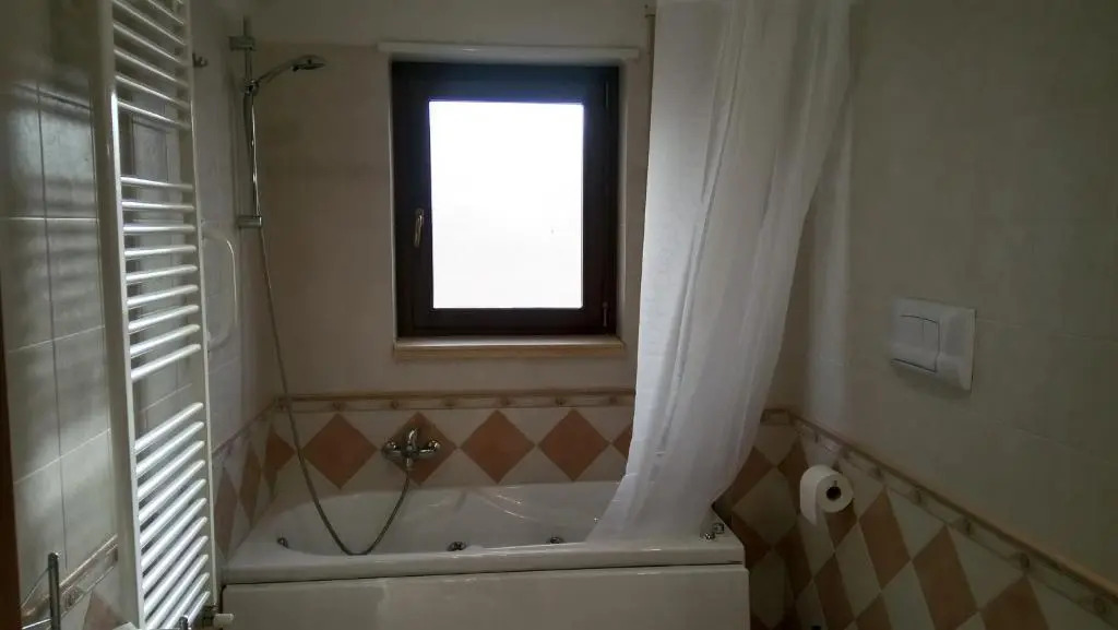 Casa Oria Friendly
