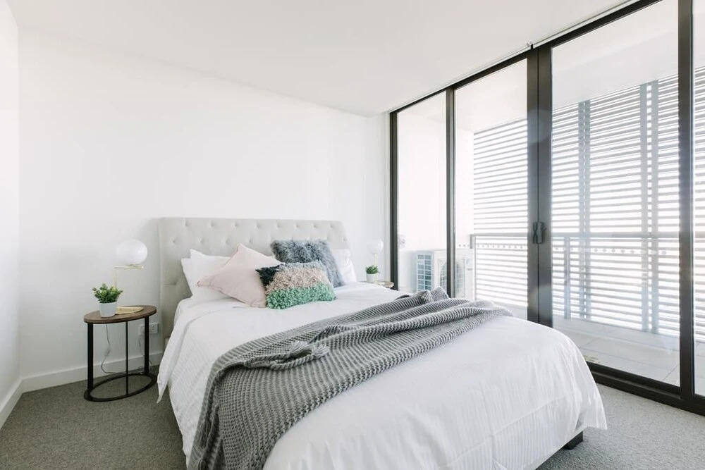 Super Spacious City View Apartments