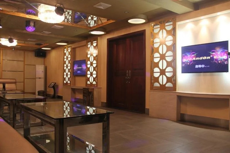 Hongyunlai Business Hotel