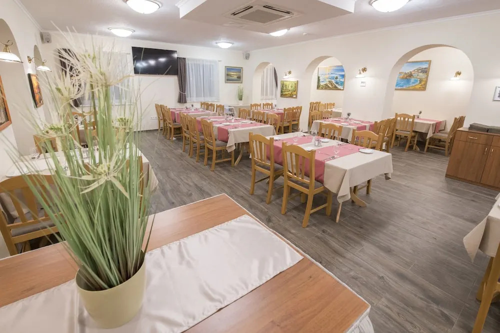 Land-Plan Hotel