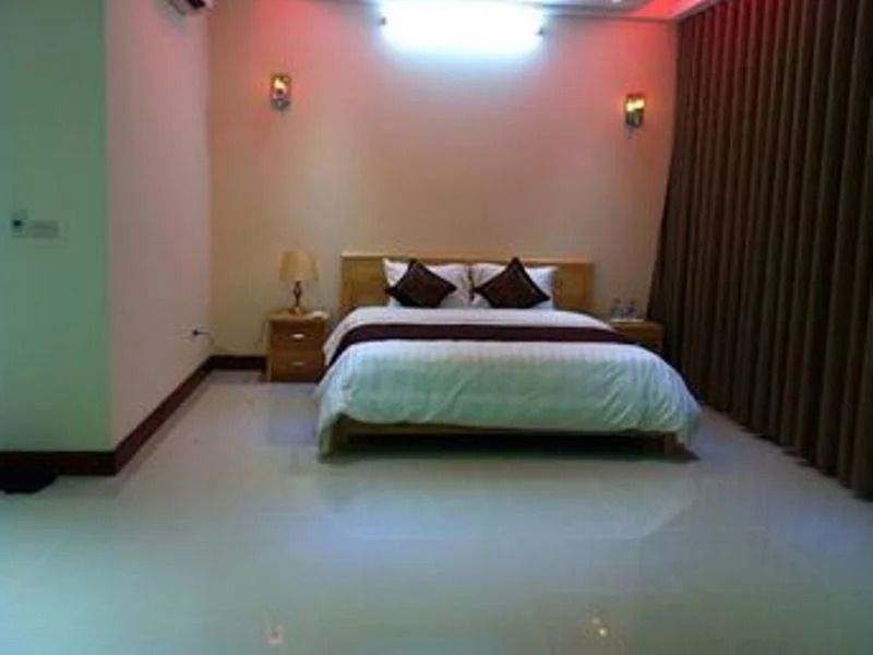 Dong Phong Hotel