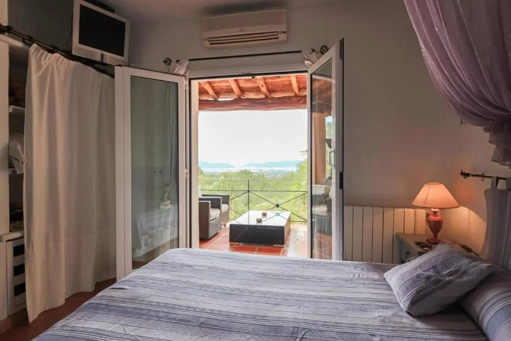 Casa Capricho by Eivillas