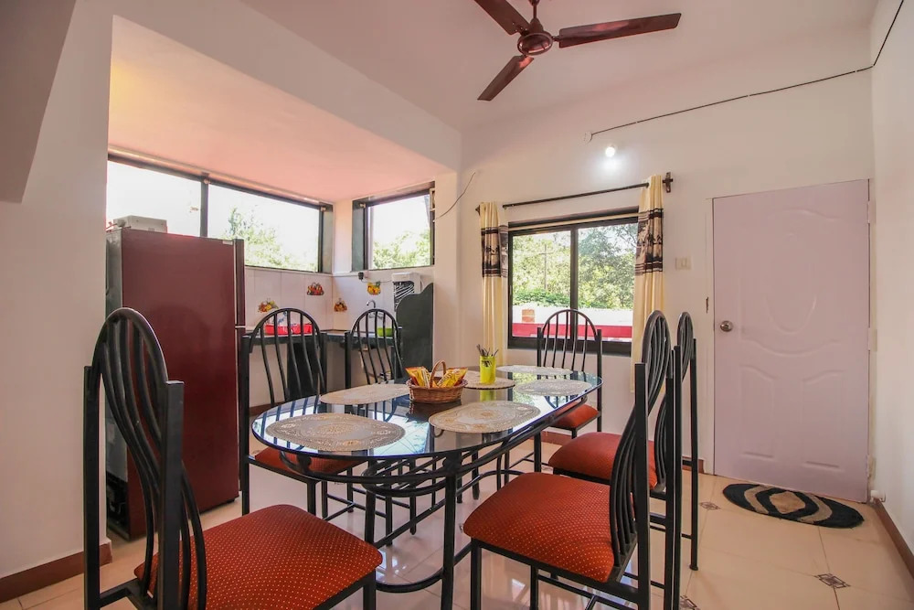 OYO 10401 Home 4BHK Villa Assagaon