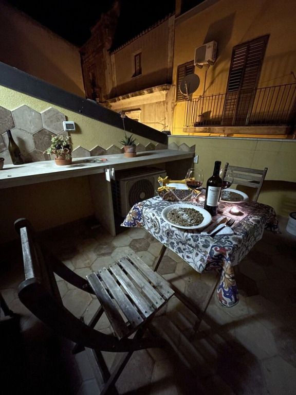Ragusa exclusive flat with terrace and barbecue