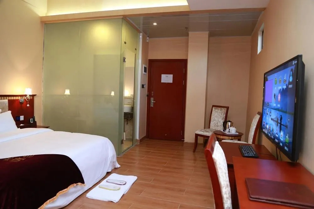 Longhui Hotel