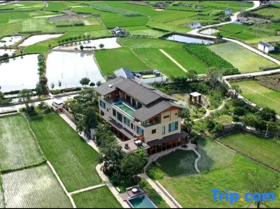 Guyuan Holiday Hostel
