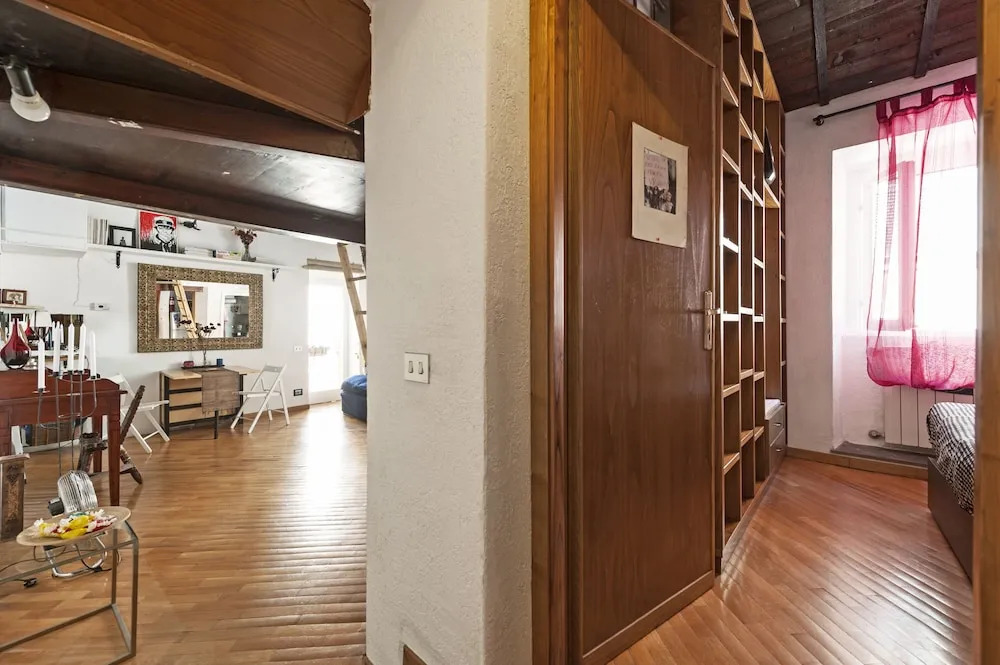 Travel & Stay - Chiavari