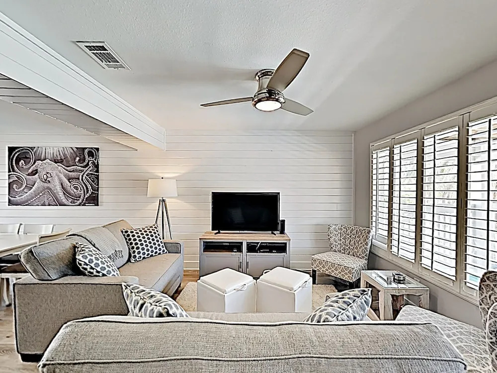 New Listing! Sebo Seaside W/ Pool Oasis & Deck 3 Bedroom Home