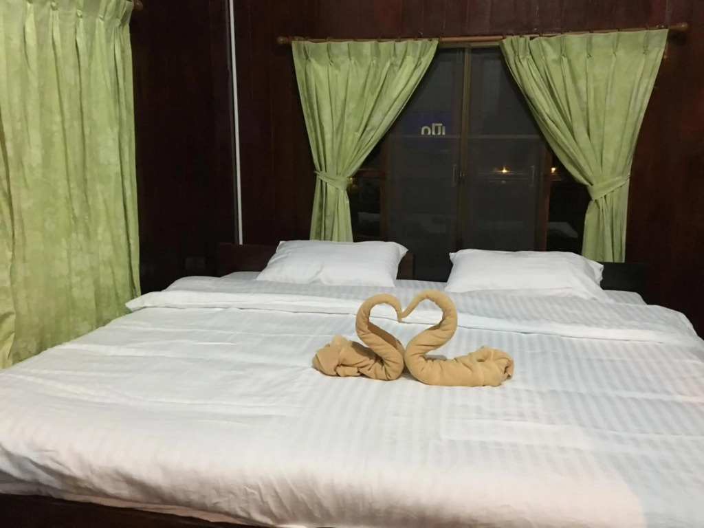Baan MaiKhiangPhu Wang Nam Khiao