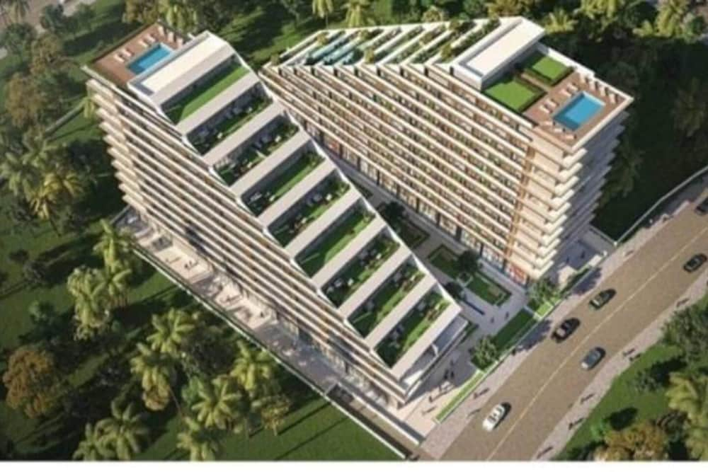 Fantastic Luxury Gem-5star Location, Pool, Gym