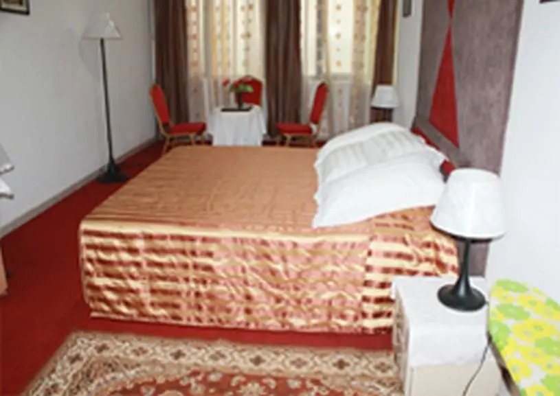 Alpha Palace Hotel