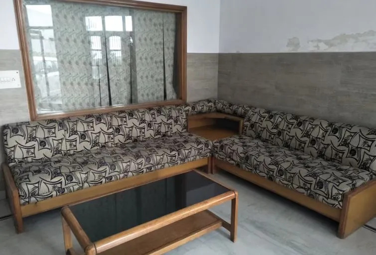 Hotel Wonder Hills,Har ki Pauri Road Haridwar