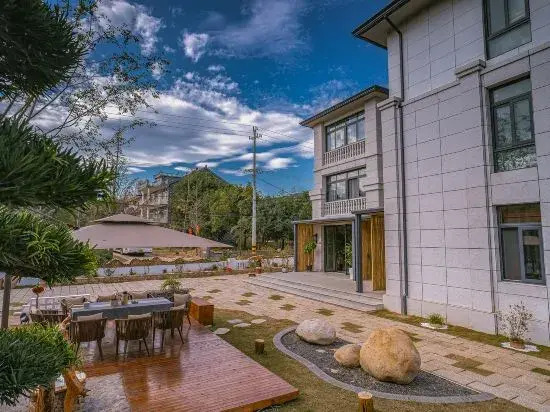 Moshanghuakai Boutique Guesthouse