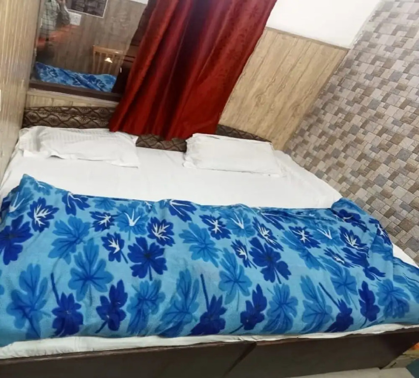 Galaxy Hotel