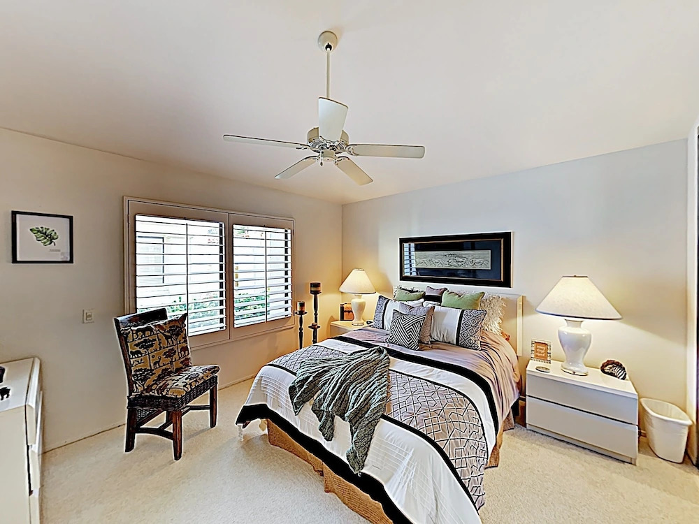New Listing! All-suite Pga West Townhome W/ Pool 2 Bedroom Condo