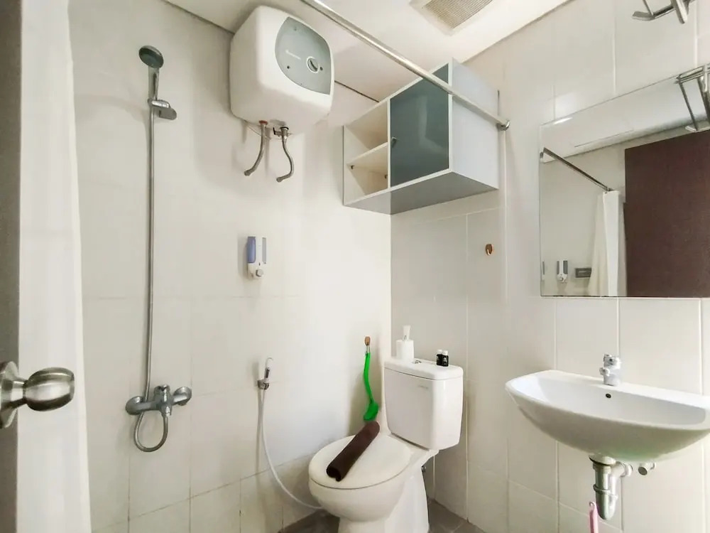 Strategic And Comfy Studio At Skyland City Jatinangor Apartment