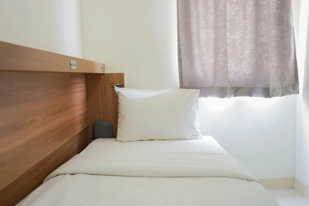 Great Choice and Comfy 2BR Green Pramuka City Apartment By Travelio