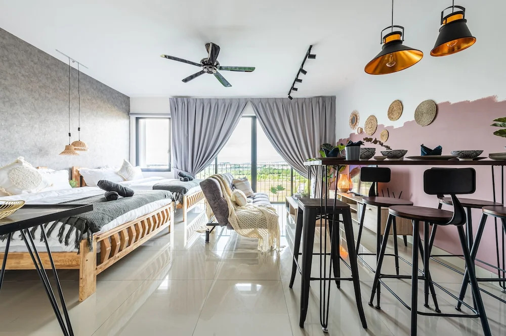 5P Luxury Studio 3min To Setia City Mall