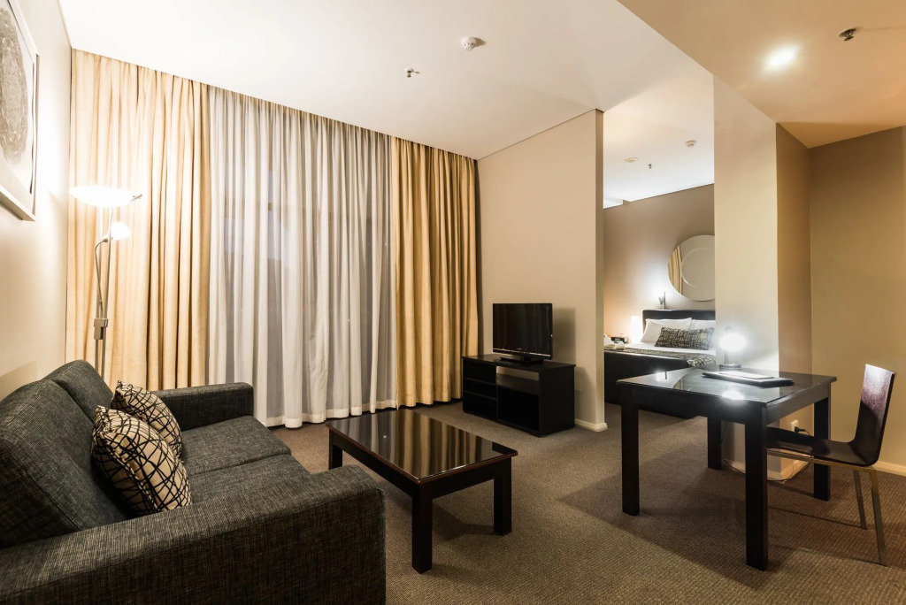 Clarendon Hotel