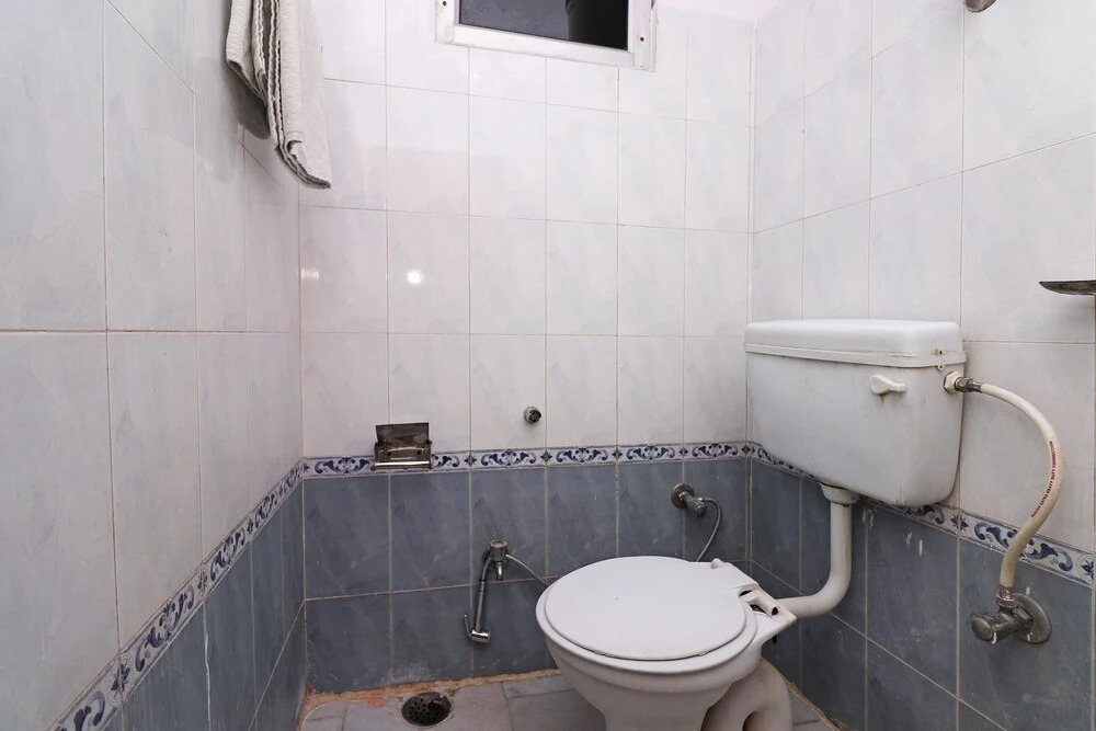Hotel Parbati International