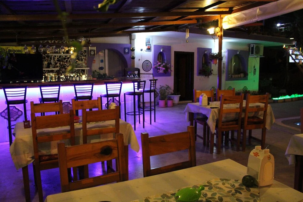 Alinda Hotel