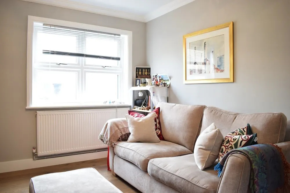 Spacious 1 Bedroom Apartment in Camberwell