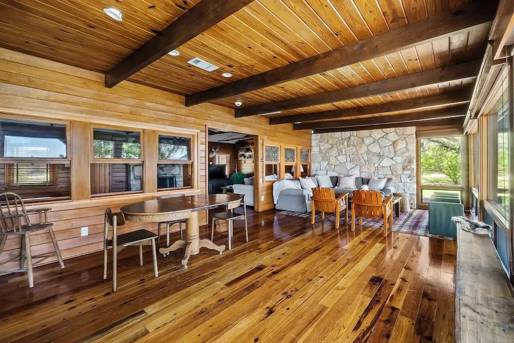 Historic 5BR | Lakefront Cabins with Dock | Fire Pit
