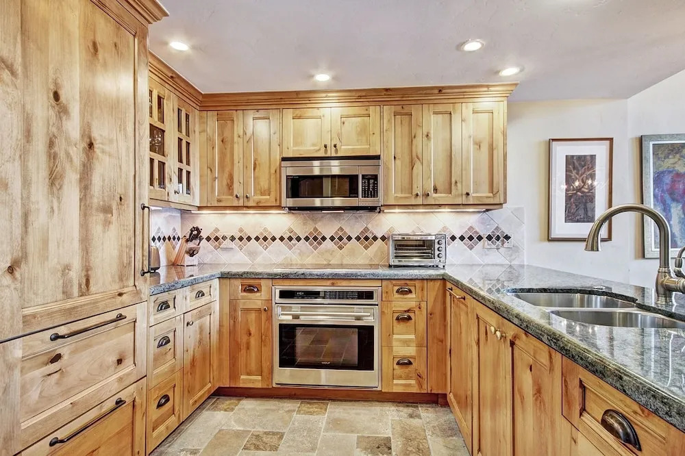 3 BR Condo at The Lodge at Vail w/ Pool, Hot Tub by RedAwning - Save 20% on 7+ Nights!