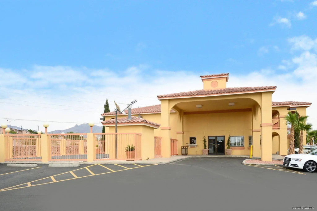 Best Western Sunland Park Inn